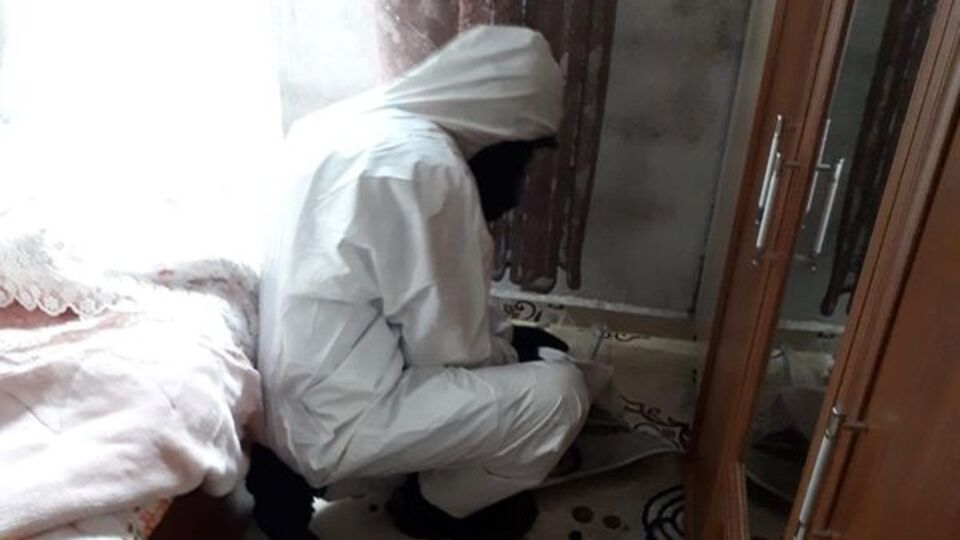 Fareden kurtulmak isterken zehirlendiler