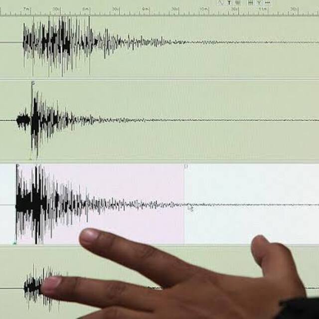İran'da 5,4 büyüklüğünde deprem