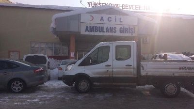 Babasını öldürdü, annesini yaraladı! Evlat dehşeti!