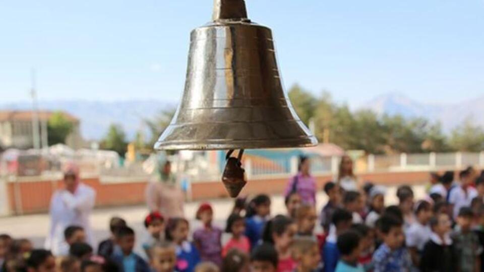 Okullar bugün açık mı? Bugün okullar tatil mi?