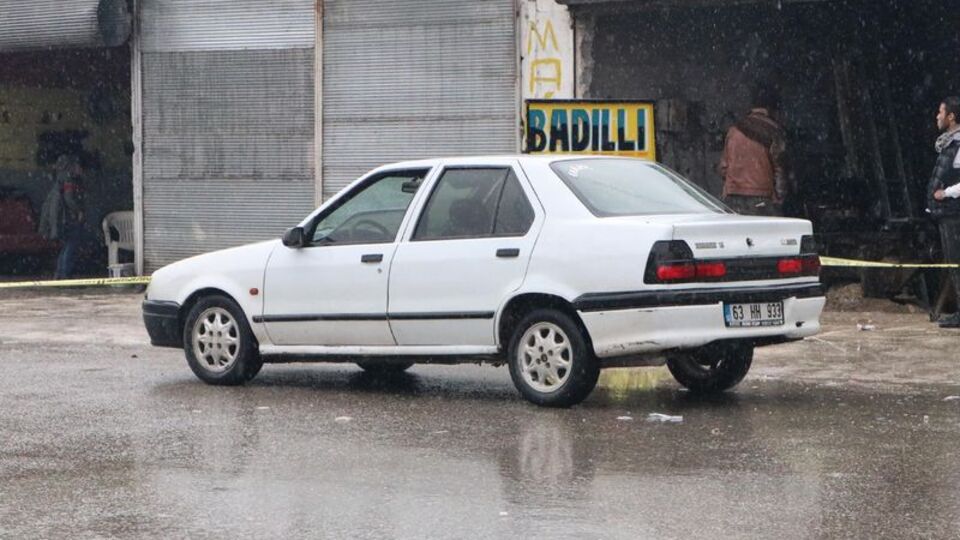 Otomobile saldırı: Sürücü öldü, kardeşi yaralı