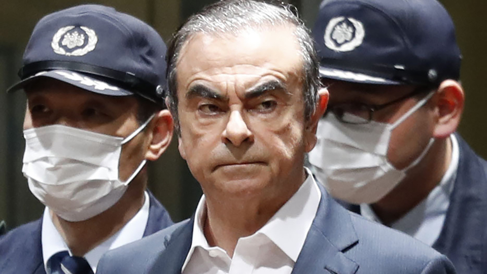 Firari CEO'nun kaçışında İstanbul'da 7 gözaltı!