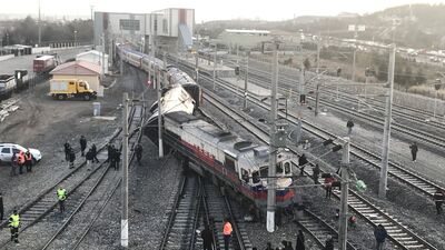Ankara'da tren raydan çıktı!