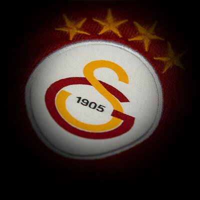 Savunmaya dünyaca ünlü yıldız!