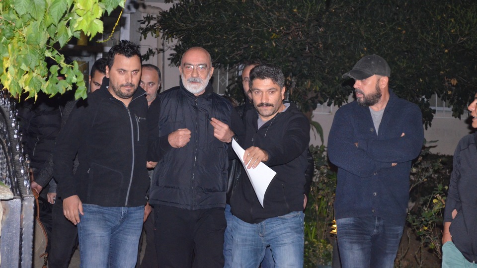 Ahmet Altan'ın hapis cezasına onama