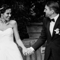 "Elimi hiç bırakma her şeyim"