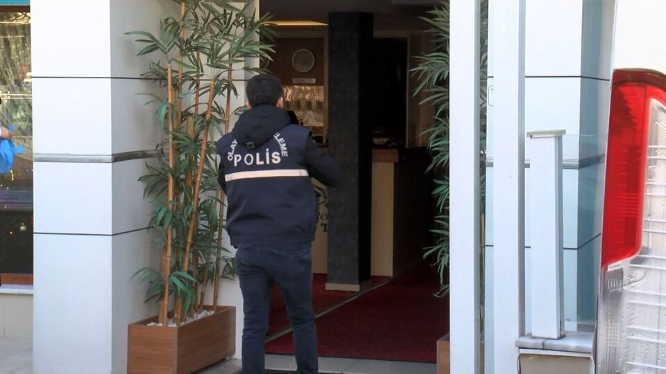 İstanbul'da otelde 2 kişi ölü bulundu
