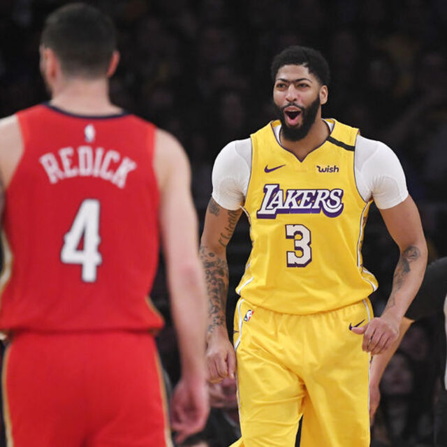 Rockets ve Lakers'da yıldızların şovu