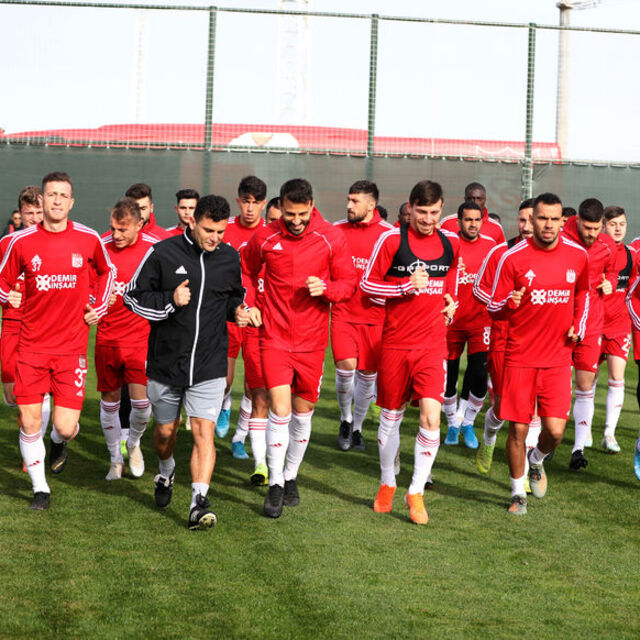 Liderde ikinci yarı hazırlıkları