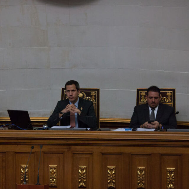 Guaido parlamento başkanı ilan edildi
