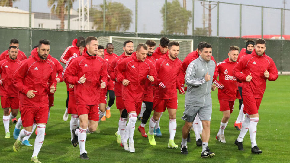 Liderde ikinci yarı hazırlıkları