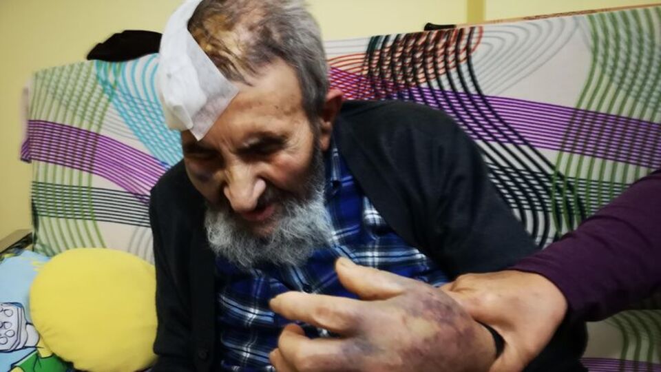 Vicdansızlar! Yaşlı adamı öldüresiye dövdüler