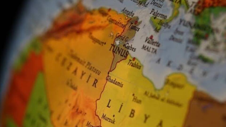 Libya Başbakanı Serrac, Cezayir Cumhurbaşkanı ile görüştü