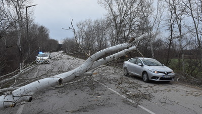 Fırtına ve sağanak esareti!