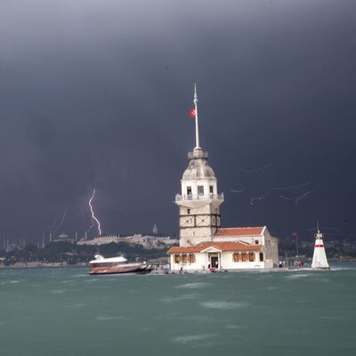 Marmara ve Ege'de tam fırtına! Hızı: 110 km!