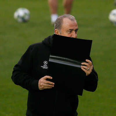 Galatasaray'da 2 ayrılık!