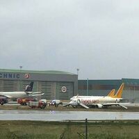 Sabiha Gökçen'de uçuşlar sabah 6'ya ertelendi