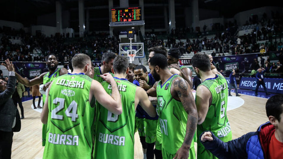 TOFAŞ, Unicaja Malaga'yı dize getirdi