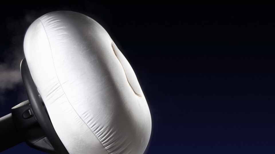 10 milyon araçta hava yastığı hatası