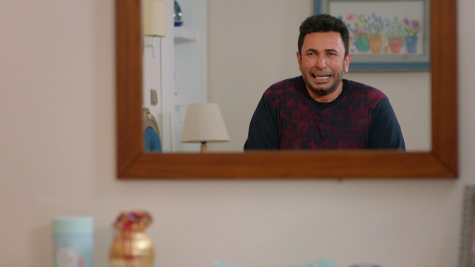 "Kim aldı benim bıyıklarımı?"