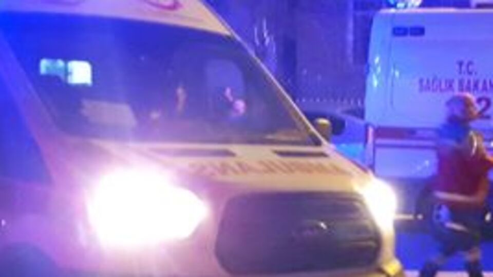 Şizofreni hastası maske takıp, evini yaktı