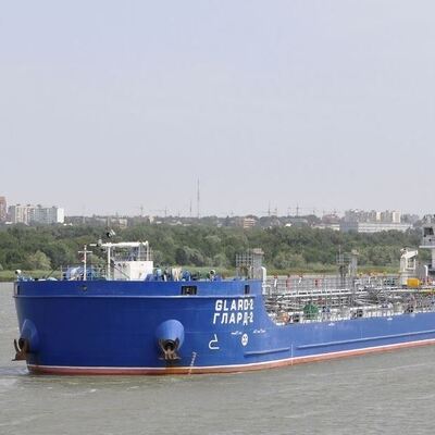 Tanker balıkçı teknesine çarptı! 3 kişi kayıp!