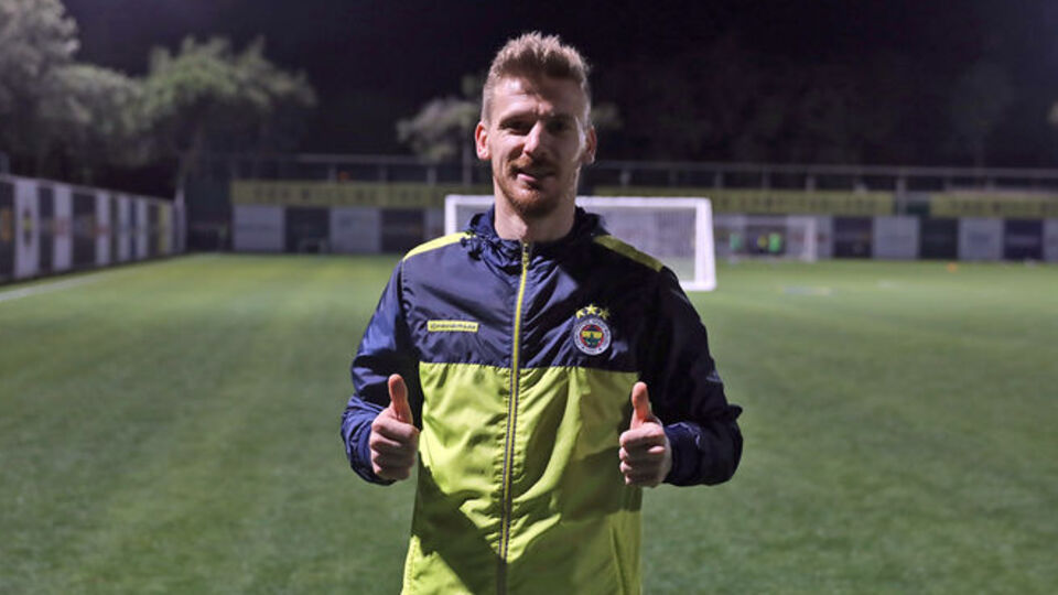 Serdar Aziz tartışılan pozisyonu anlattı