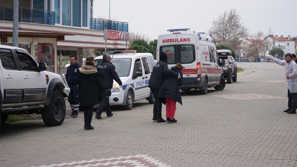 Köpeğini döven babasını katletti!