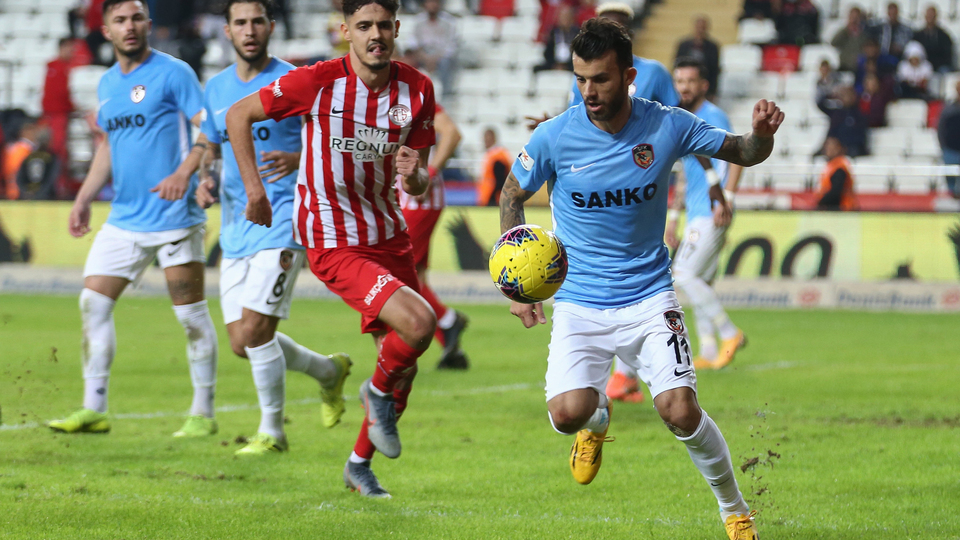 "Futbolu Gaziantep'te bırakmak istiyorum"