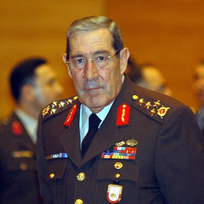 "E-muhtıra" kapandı