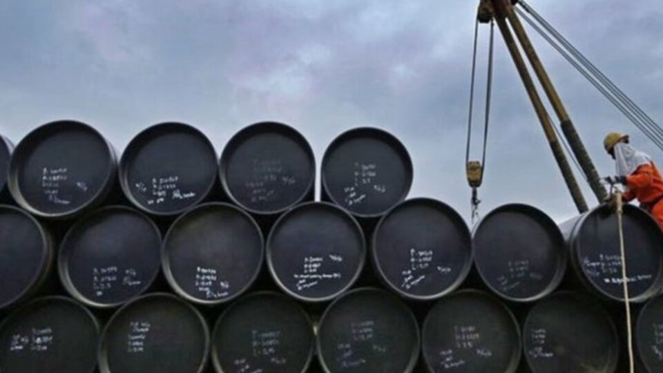 Brent petrolün varili 65,33 dolar