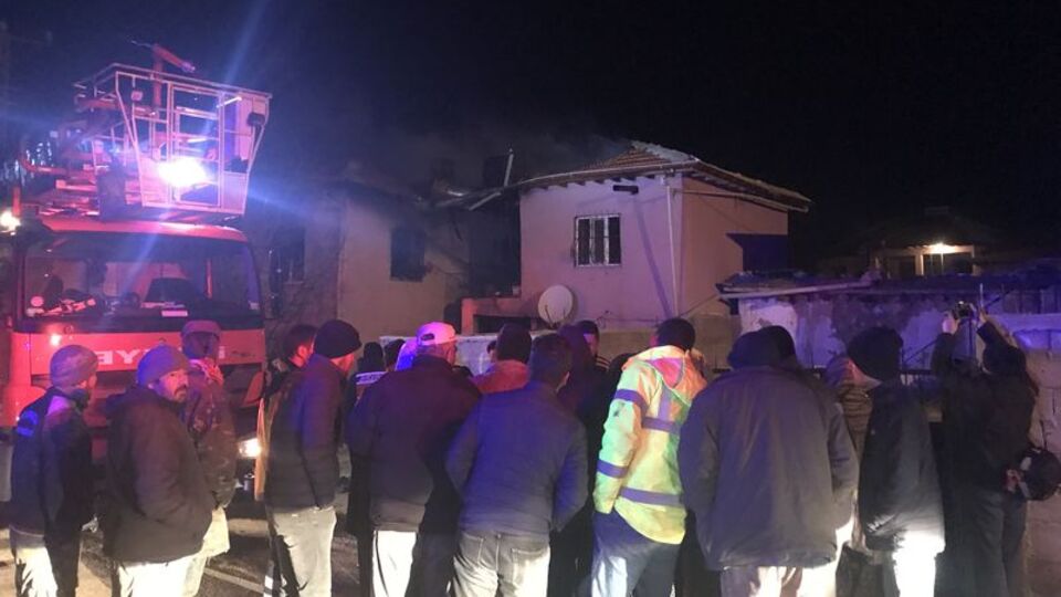Niğde'de yangın! Ölü ve yaralılar var
