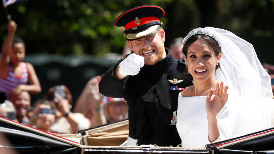 Kraliçe'den Prens Harry ve Meghan Markle'a destek!