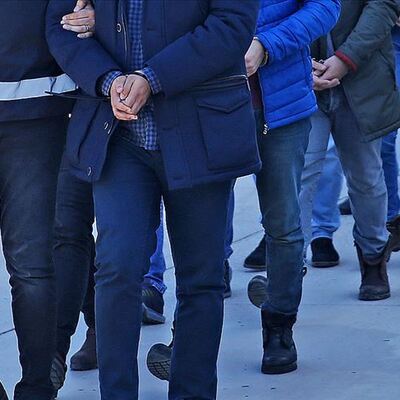 176 asker için FETÖ'den yakalama kararı!