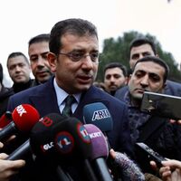 İBB o kitabı kaldırdı