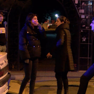 Eşini bıçaklayarak öldüren koca kaçtı