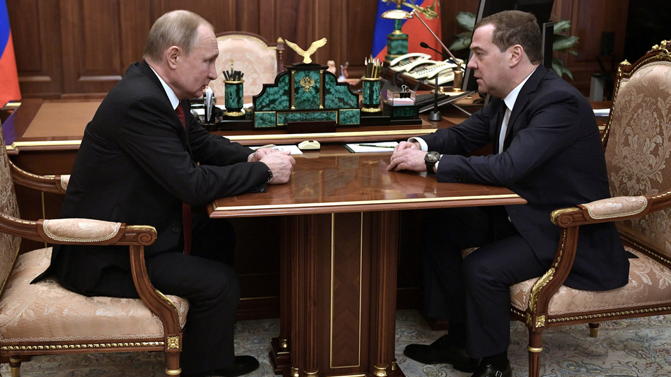 Rusya Başbakanı istifasını sundu