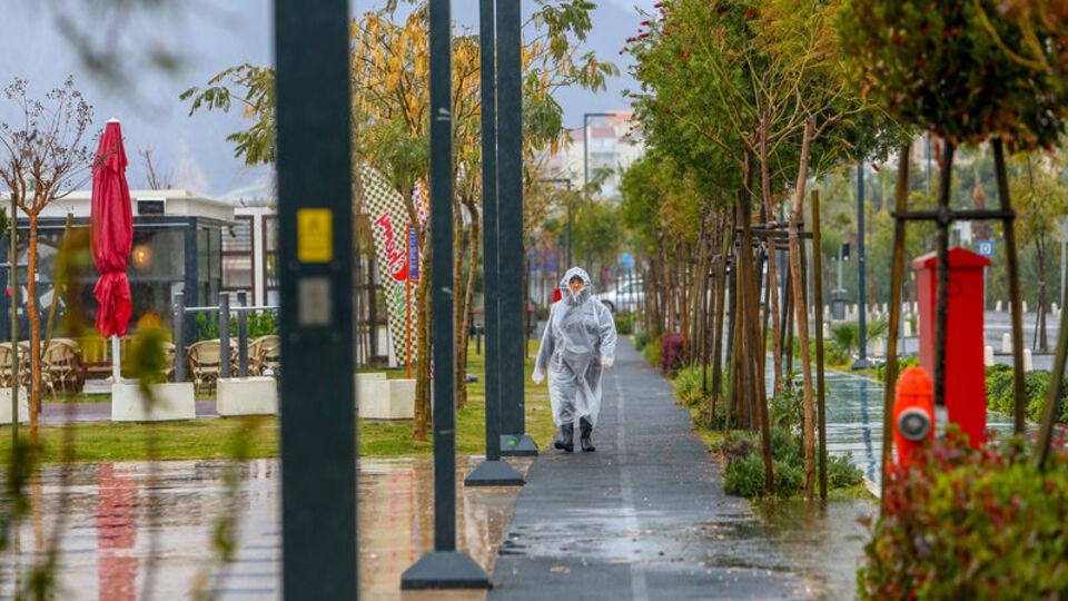 Akdeniz dikkat! Kuvvetli geliyor