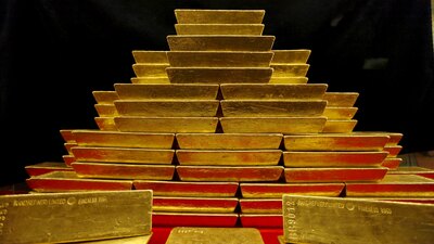 Altının 'negatif' takibi