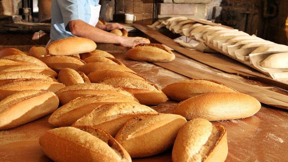 Fırıncılar ekmeğe zam istiyor