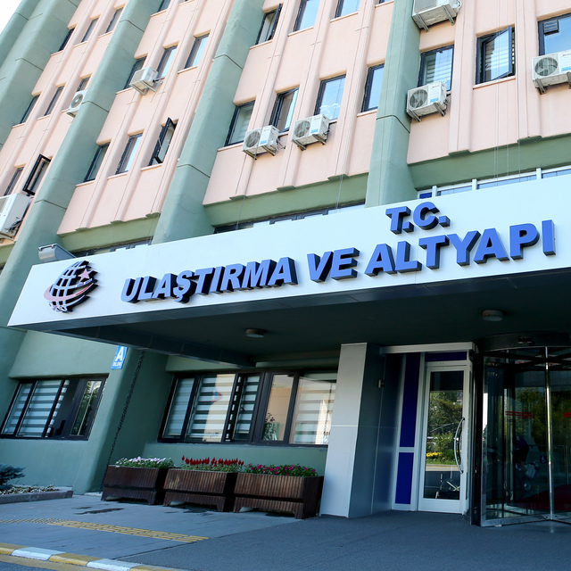 5 genel müdürlük kapatıldı