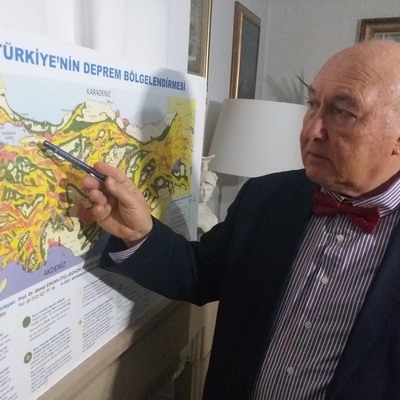 Deprem gezisine tepki!