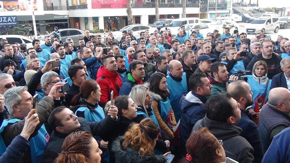 Metal işçilerinden grev kararı