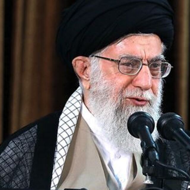 Hamaney: ABD'nin süper gücünü hedef aldık