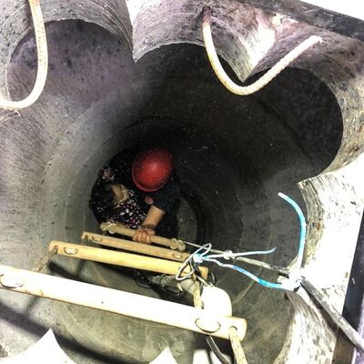 3 yaşındaki çocuk 8 metrelik kuyuya düştü!