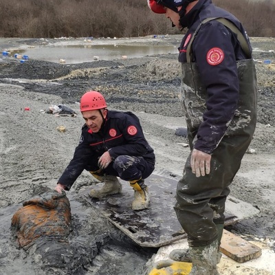 Akılalmaz olay! Polisten kaçarken olanlar oldu!