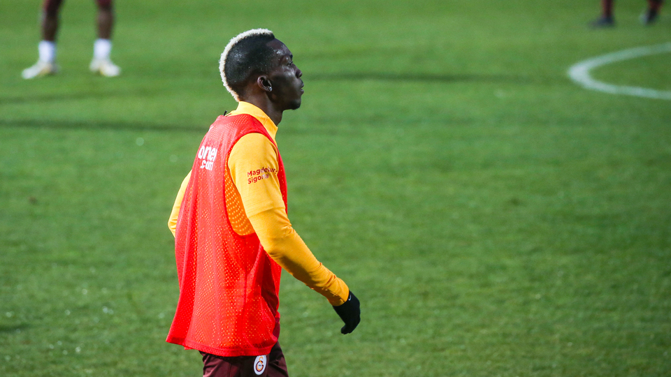 Onyekuru taburcu edildi