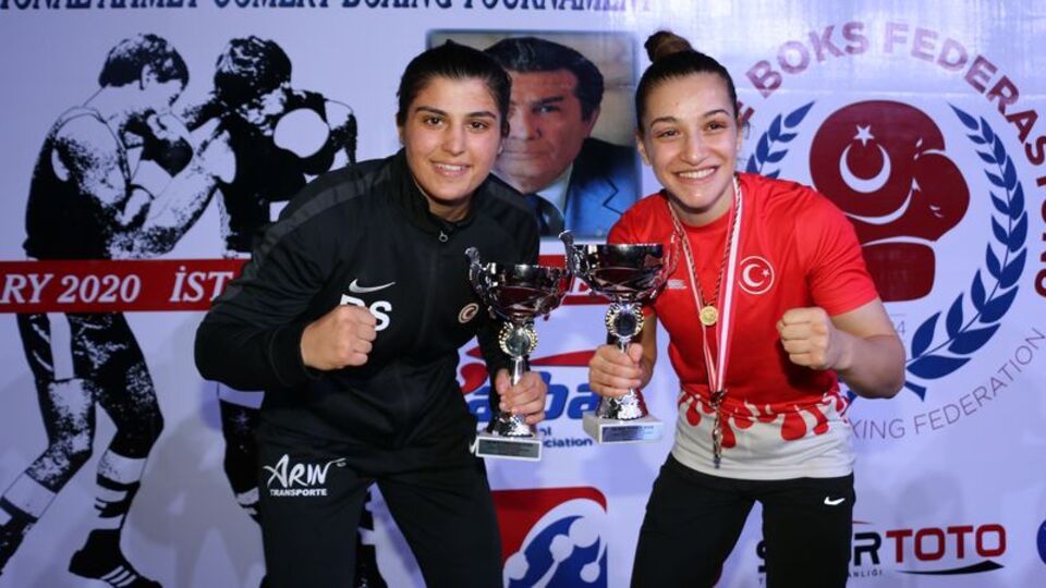 Türk boksörlerden 4 altın
