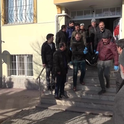 Üvey ağabeyini tüfekle öldürdü