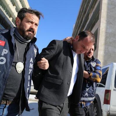 Polis süsüyle dehşeti yaşattı!